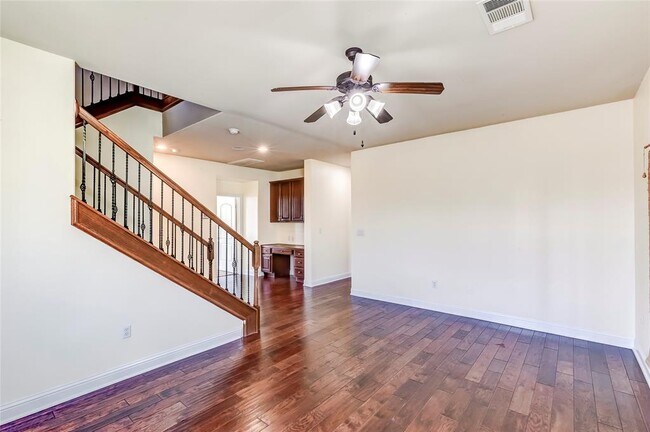 Building Photo - 7313 Lookout Bluff Terrace