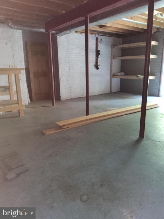 Building Photo - 7206 Tapps Ford Rd