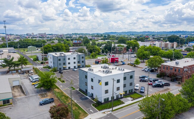Building Photo - Spacious 1-Bedroom Apartment in Southside,...