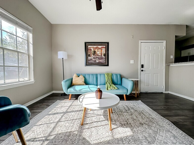 Primary Photo - 6225 Saratoga Blvd