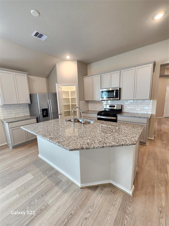 Building Photo - 20739 Sunseed Dr