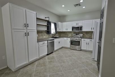 Building Photo - Madera Highlands