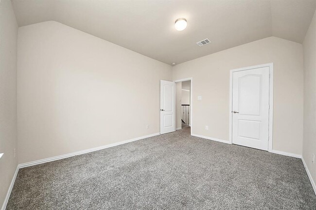 Building Photo - 13313 Sea Breeze Dr