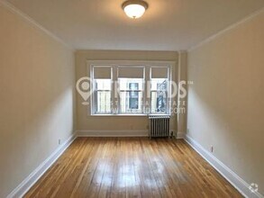 Building Photo - bedroom in Cambridge MA 02138