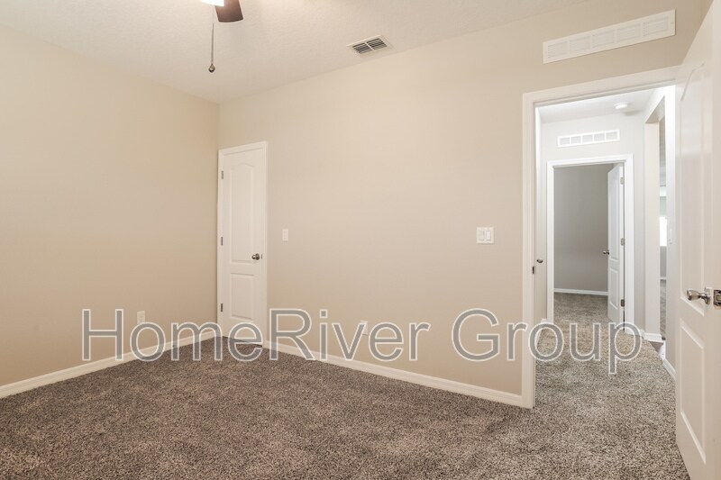 Building Photo - 9069 Gloucestershire Ct