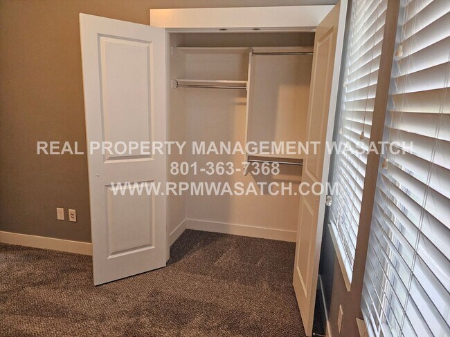 Building Photo - MOVE IN SPECIAL 1/2 off 1st months rent 3 Bedroom 2.5 Bath plus Bonus Room Town Home in Daybreak