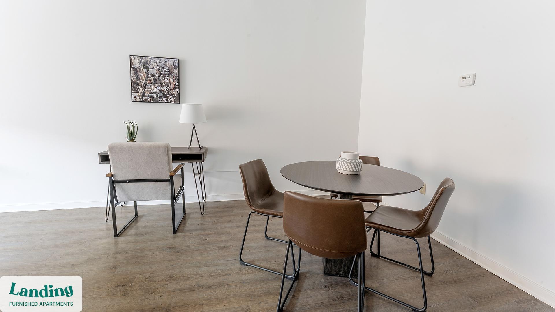 Building Photo - 222 E Saratoga St