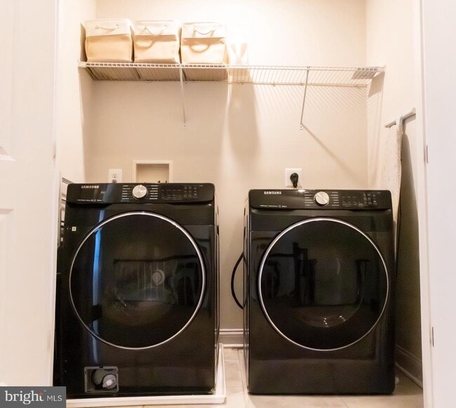 Building Photo - 1441 Onnesta Ct