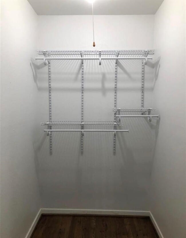 Building Photo - 1114 Joe Annie St