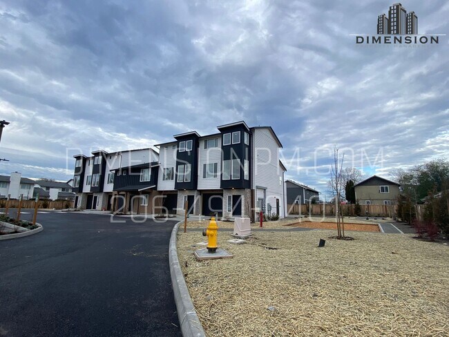 Building Photo - Dimension Auburn On M St