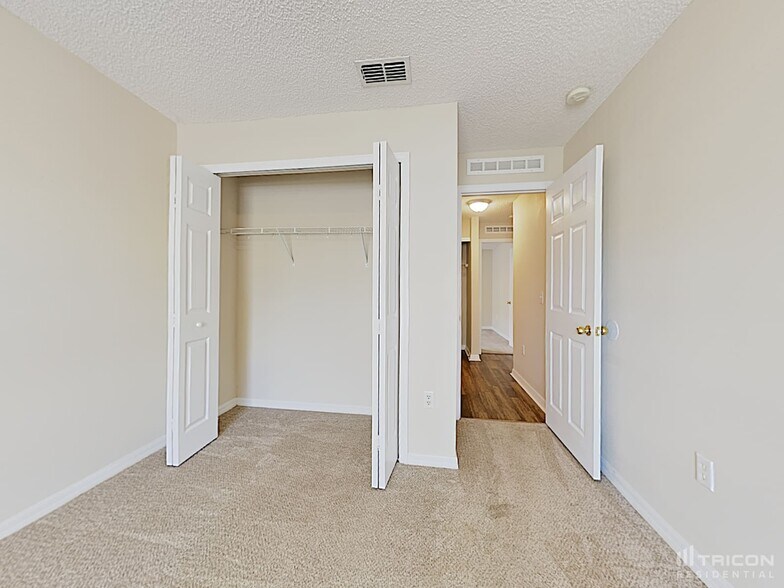 Building Photo - 3556 Alec Dr