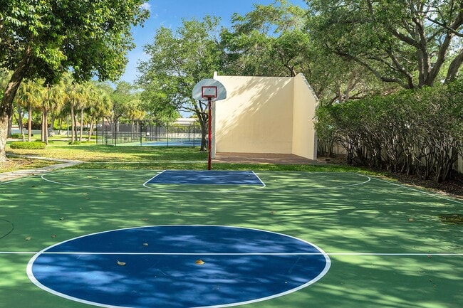 Building Photo - 3139 Millwood Terrace