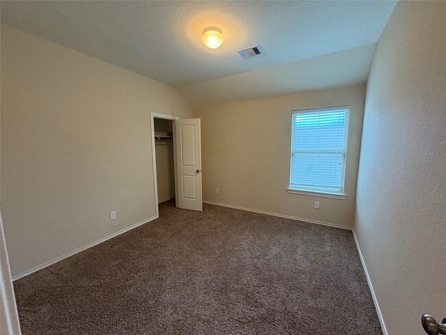 Building Photo - 1410 Spencer Glen Ln