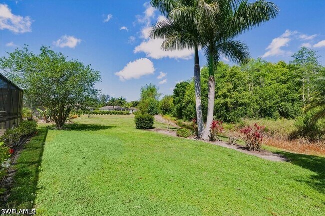 Building Photo - 18127 Royal Hammock Blvd