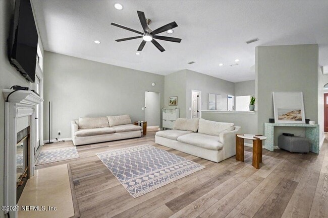 Building Photo - 101 Bartram Parke Dr