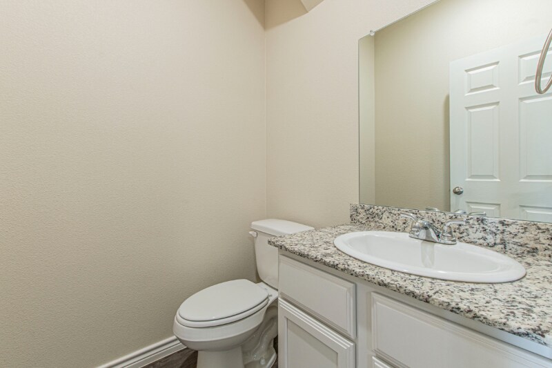 Building Photo - 3600 Barnacle Dr