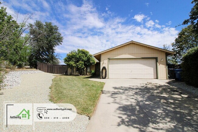 Building Photo - 1722 Almaden Dr