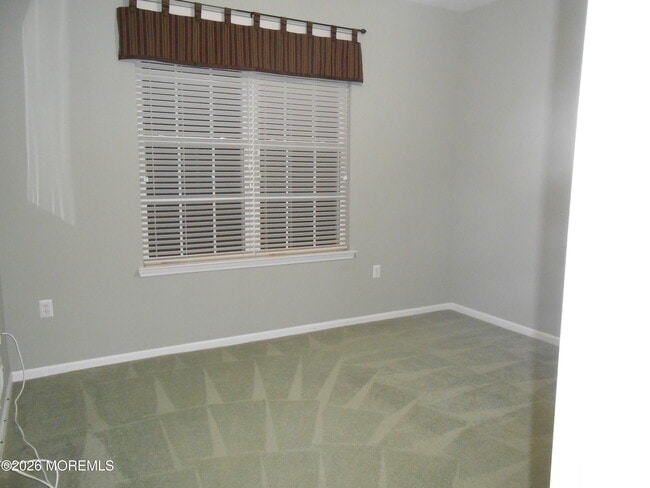 Building Photo - 10 Headwaters Pl