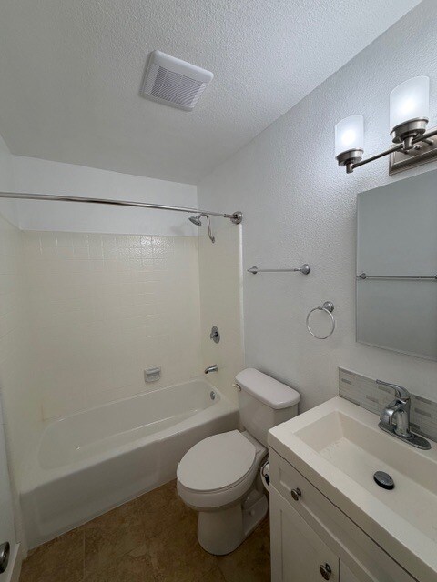 Building Photo - 1270 Georgia St