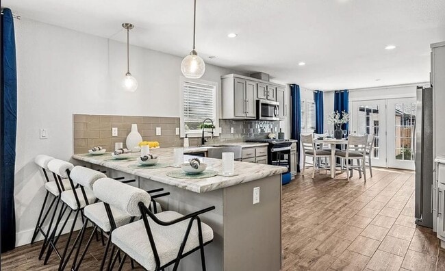 Building Photo - Stunning new home featuring 3 bedroom and ...