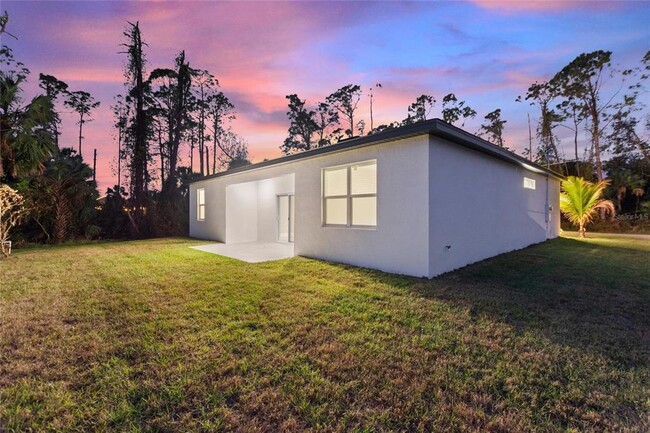 Building Photo - 3093 Spice Ln