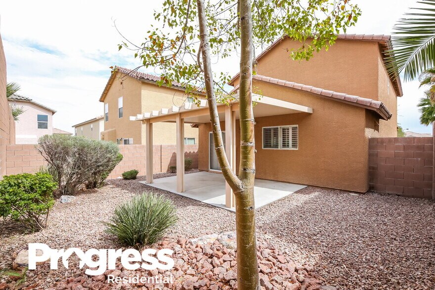 Building Photo - 9116 Spirit Canyon Ave