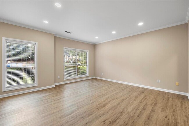 Building Photo - 5705 Cannonero Dr