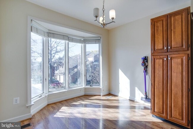 Building Photo - 1494 Hampton Hill Cir
