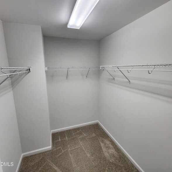 Building Photo - 1424 Southpoint Trl