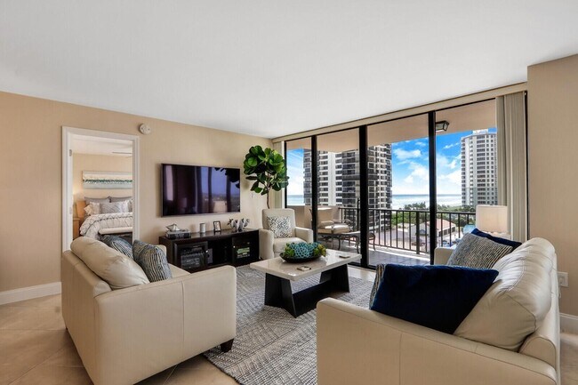 Building Photo - 4200 N Ocean Dr