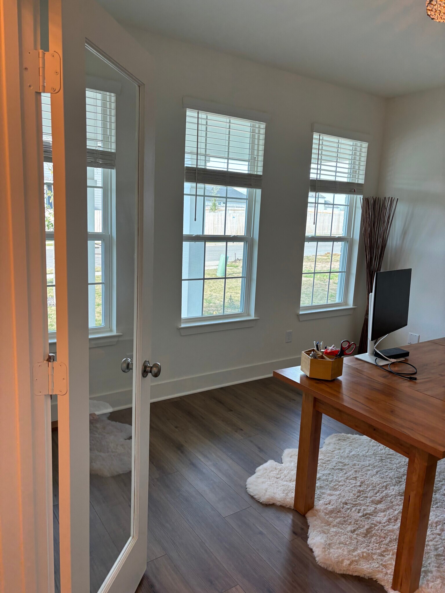 Building Photo - 1912 Eliel Ln