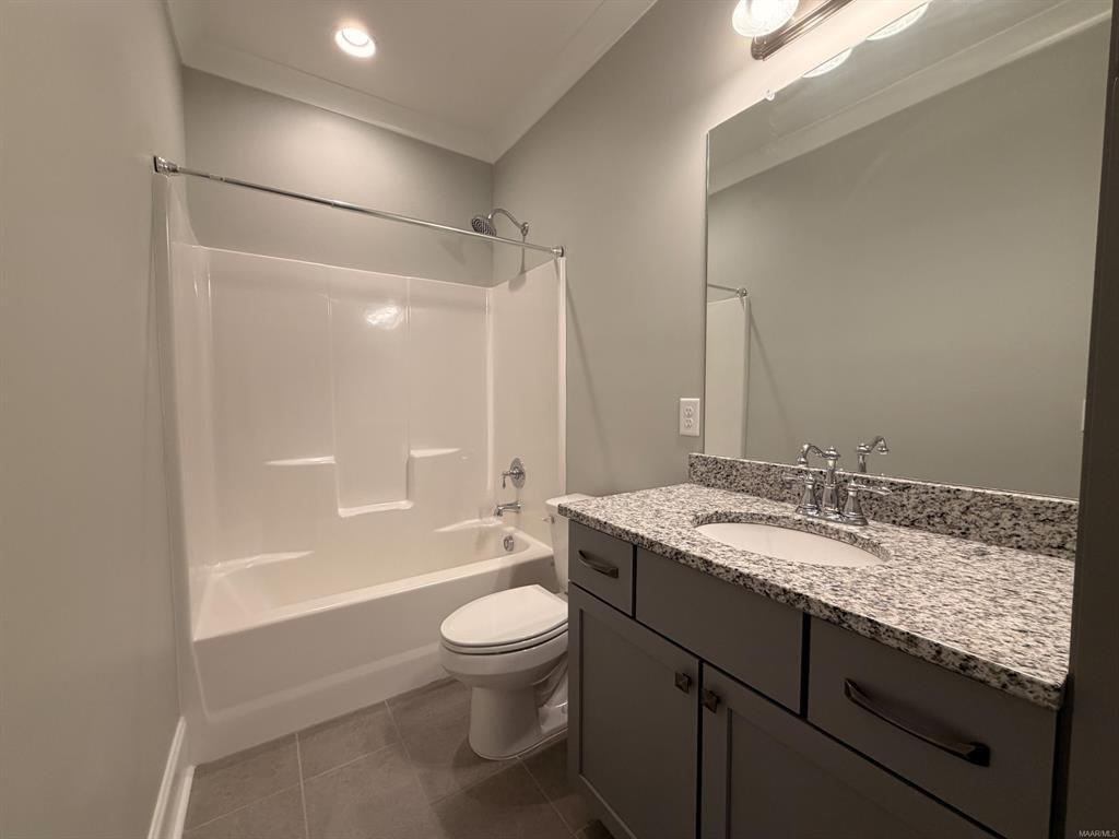 Building Photo - 176 Ave of The Orchards