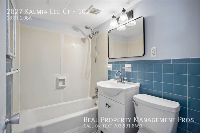 Building Photo - 2827 Kalmia Lee Ct