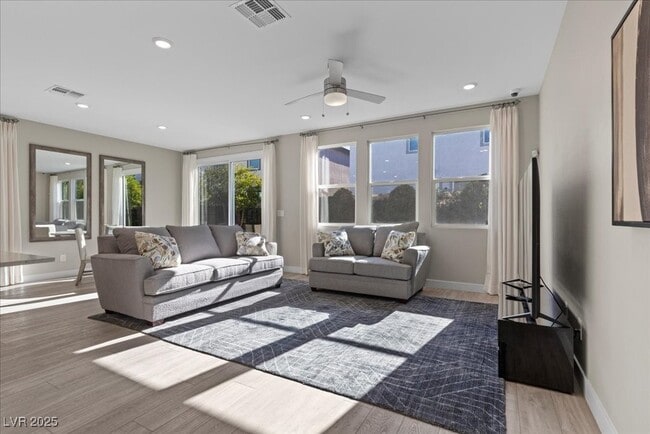 Building Photo - 4181 Nopal Serrano Ave