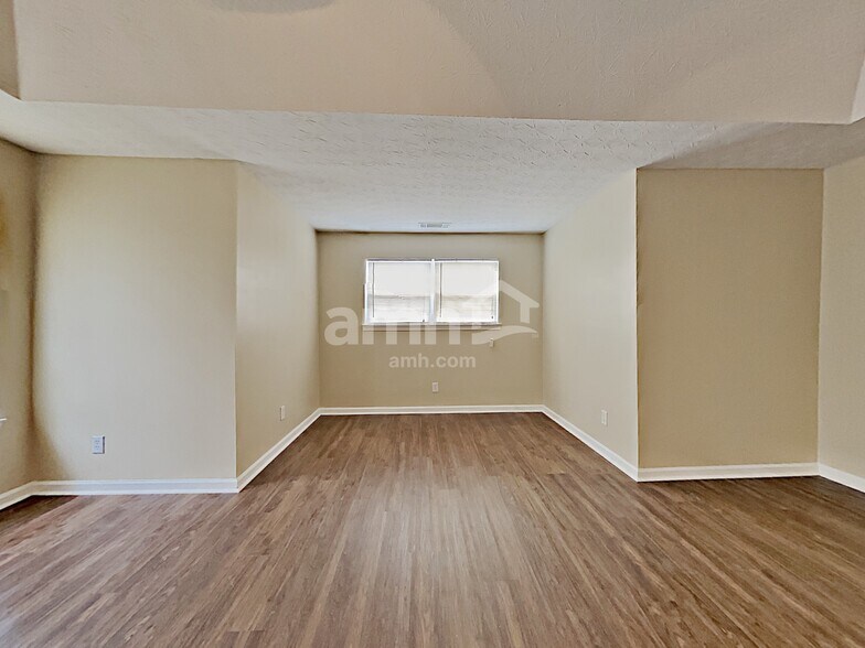 Building Photo - 3391 Hard Creek Ln