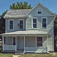 Building Photo - 520 E Rose St