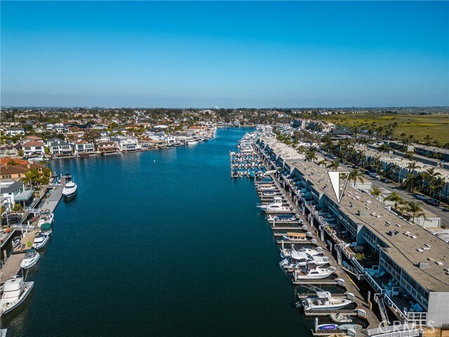 Building Photo - 3965 Aladdin Dr