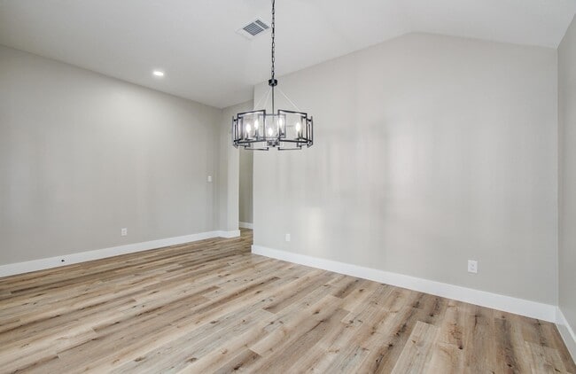 Building Photo - 4506 Knights Ct