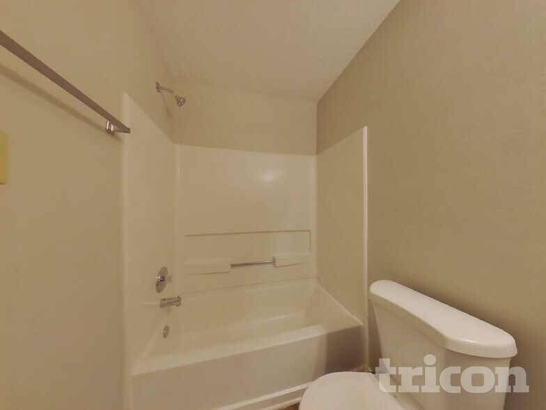 Building Photo - 1715 Brassica Way