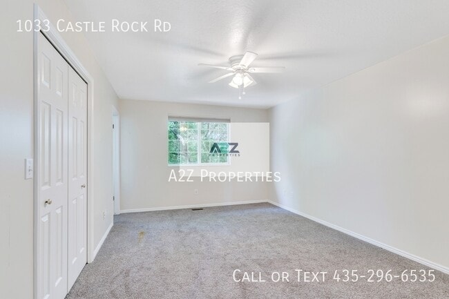 Building Photo - 1033 Castle Rock Rd