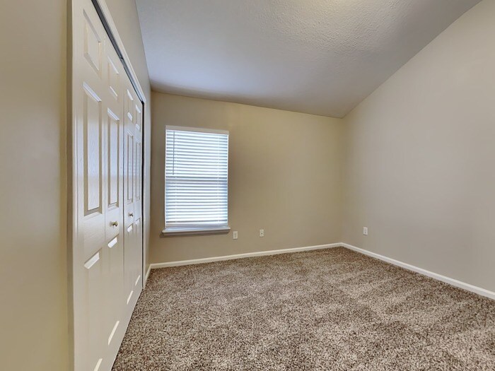 Building Photo - 83289 Purple Martin Dr