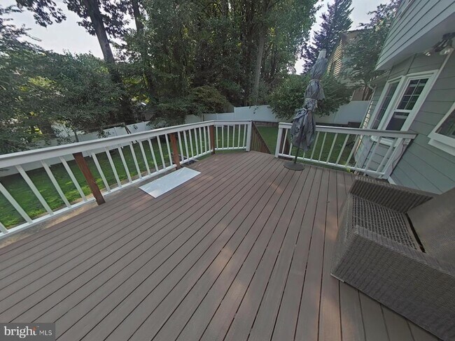 Building Photo - 1639 Winding Waye Ln