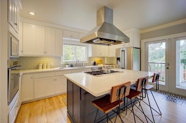 Building Photo - Magnolia Home