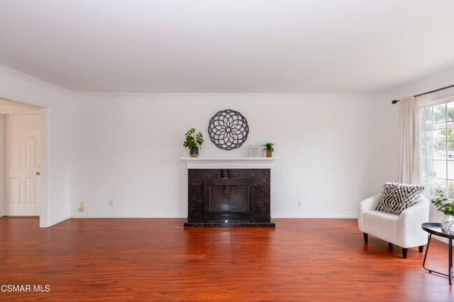 Building Photo - 3340 Tuxford Pl