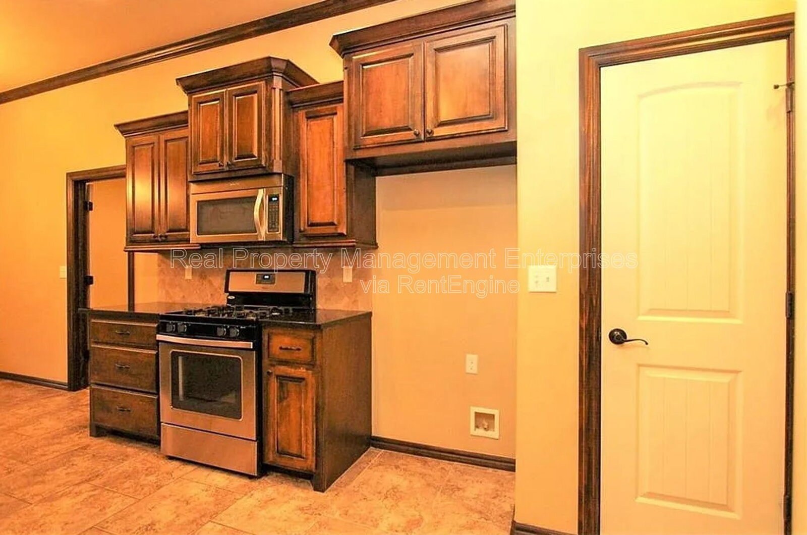 Building Photo - 1661 Appaloosa Dr