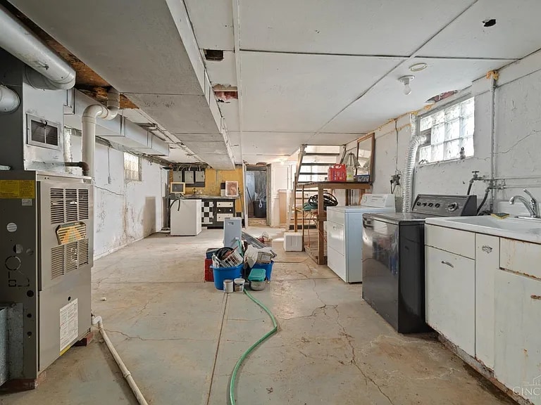 Building Photo - 2855 Marshall Ave