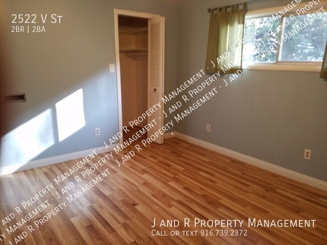 Building Photo - 2522 V St