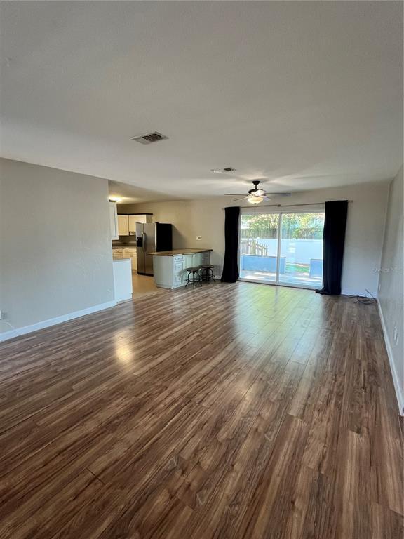 Building Photo - 10980 104th Ave