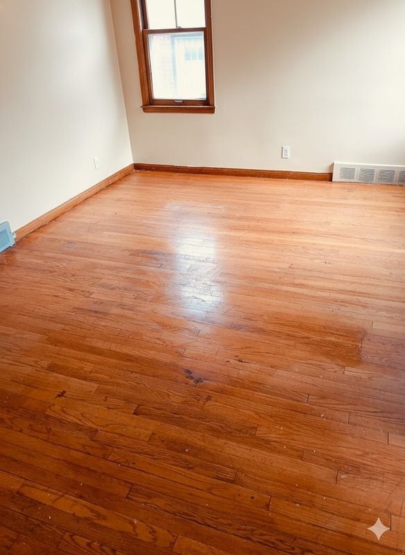 Building Photo - 15625 Bringard Dr