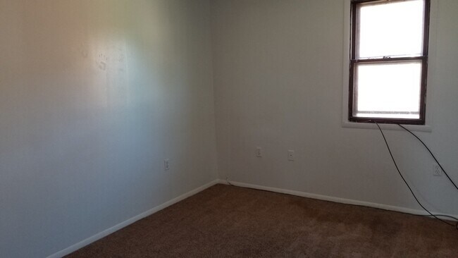 Building Photo - 4402 McMenamy St